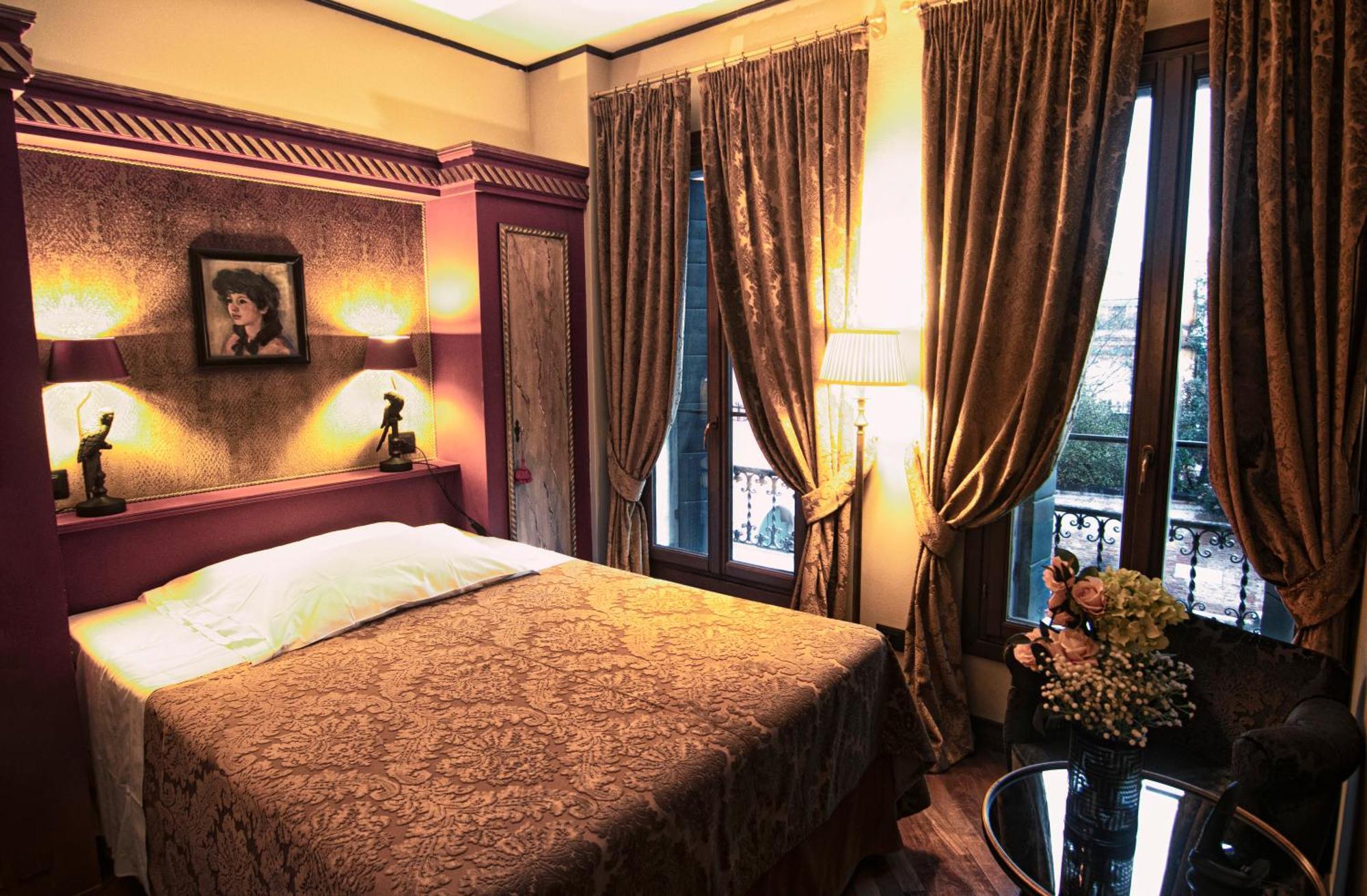 ונציה Hotel La Calcina מראה חיצוני תמונה