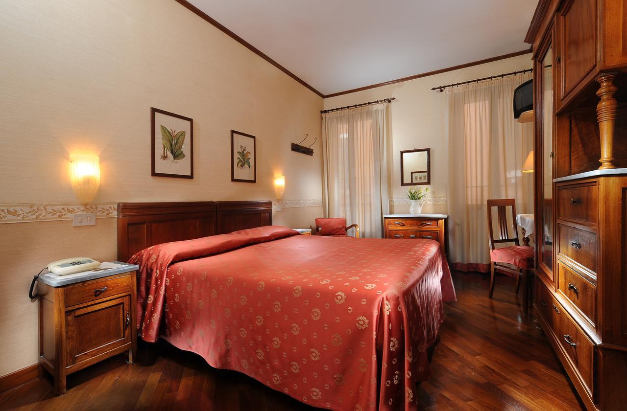 ונציה Hotel La Calcina מראה חיצוני תמונה