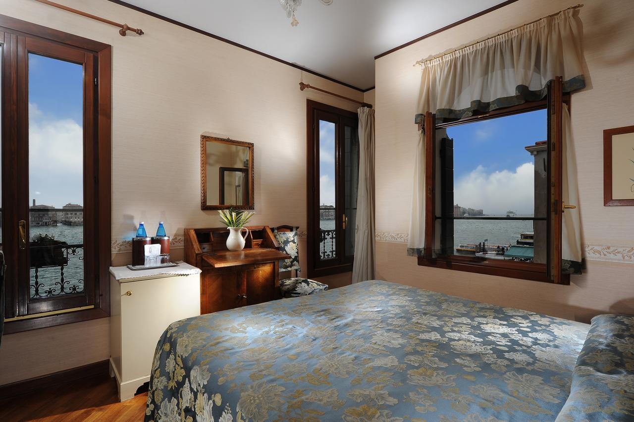 ונציה Hotel La Calcina מראה חיצוני תמונה