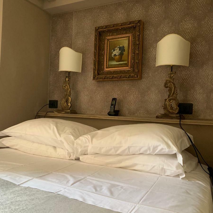 ונציה Hotel La Calcina מראה חיצוני תמונה