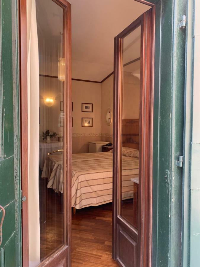 ונציה Hotel La Calcina מראה חיצוני תמונה