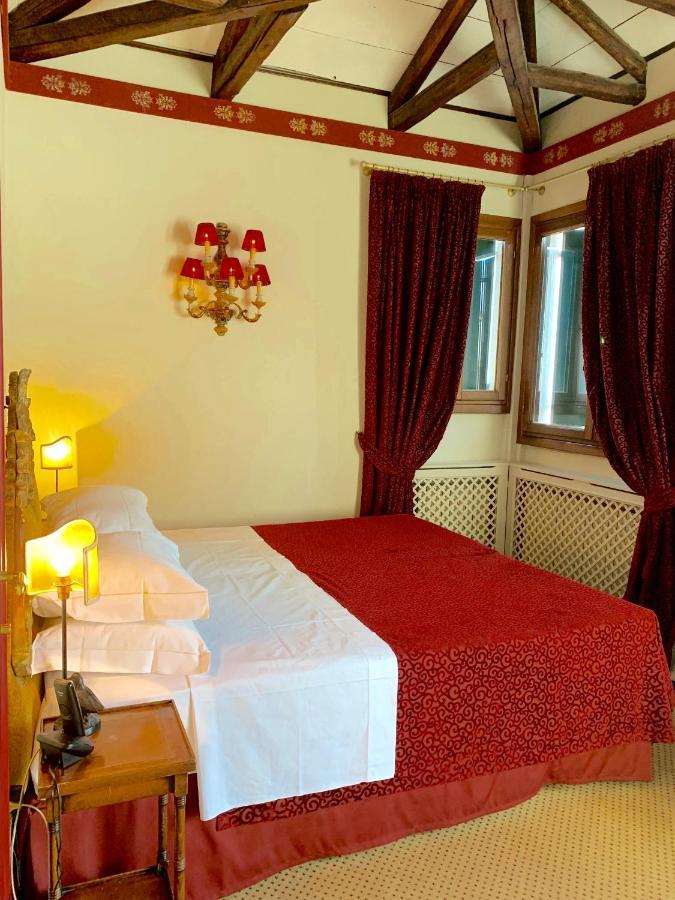 ונציה Hotel La Calcina מראה חיצוני תמונה