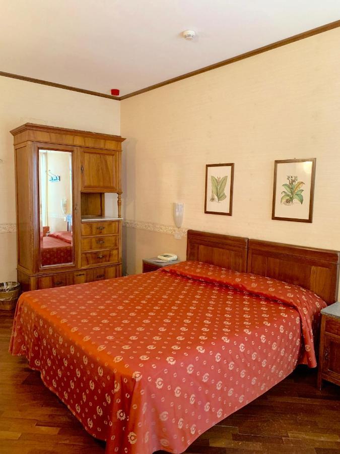 ונציה Hotel La Calcina מראה חיצוני תמונה